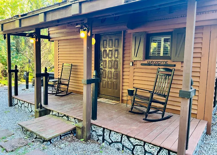 Tiny House, Wifi,Hot Tub,Secluded